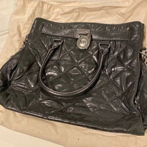 🔥 Price Drop! Michael Kors Large Hamilton tote!